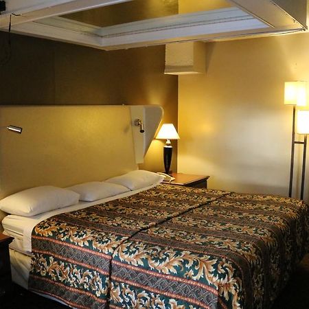 Miami Inn & Suites Oak Lawn Εξωτερικό φωτογραφία