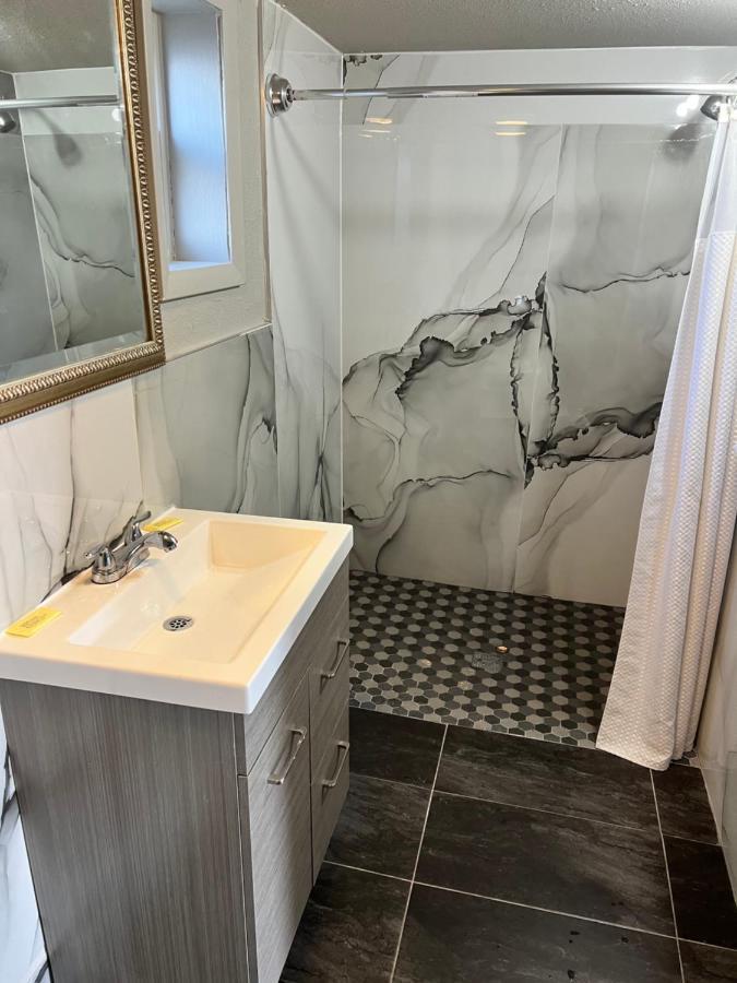 Miami Inn & Suites Oak Lawn Εξωτερικό φωτογραφία