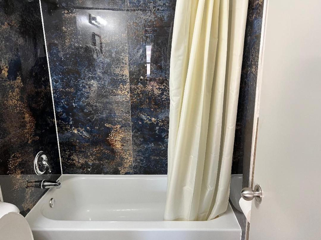 Miami Inn & Suites Oak Lawn Εξωτερικό φωτογραφία